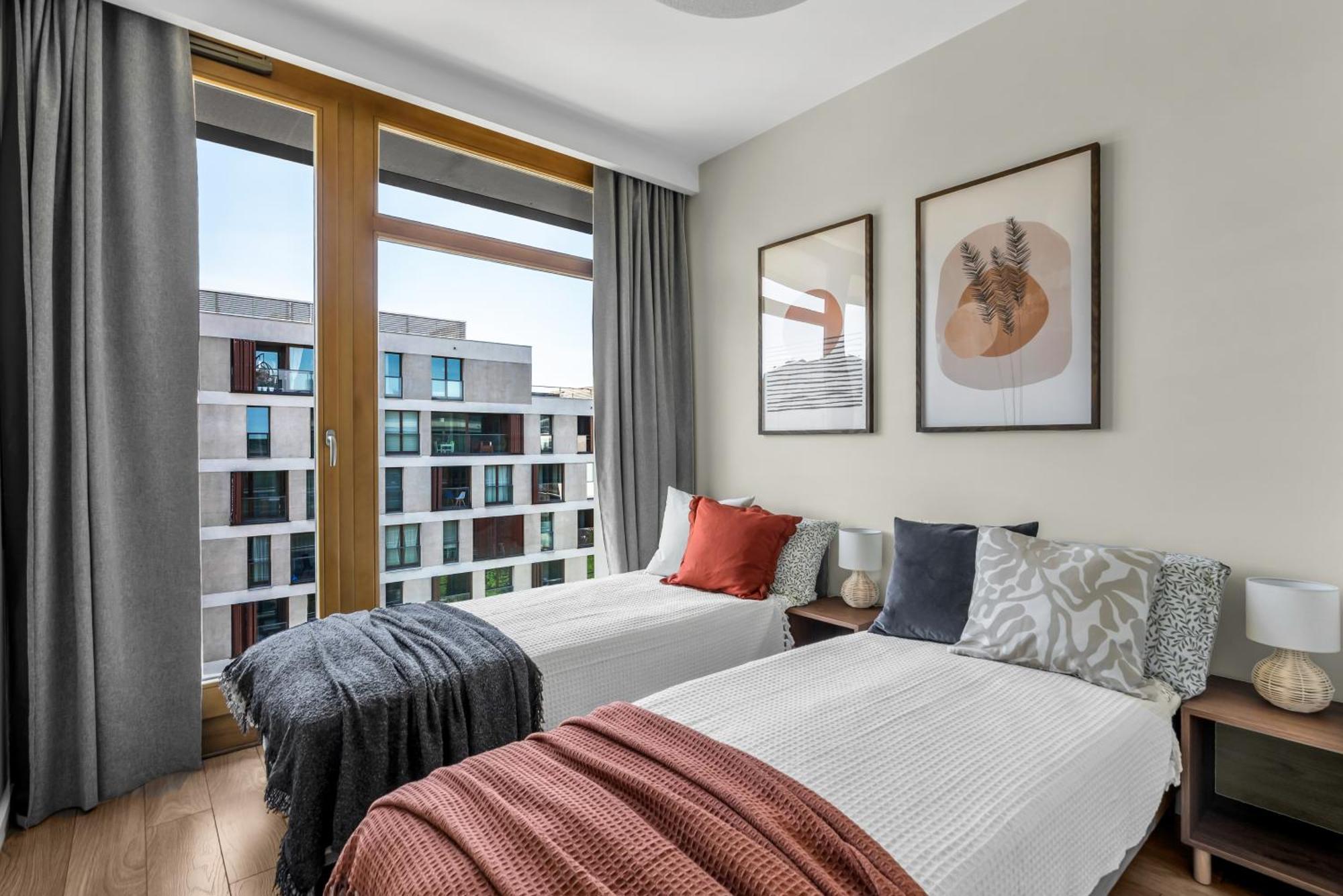 Prestige - 86m2, Two-level Loft, Parking - By Rentujemy * Warsaw
